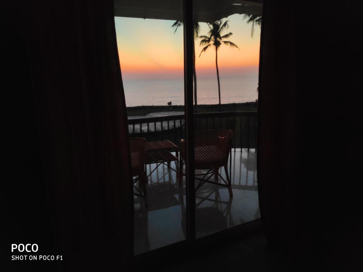Pura Vida Varkala Hotel Ngoại thất bức ảnh
