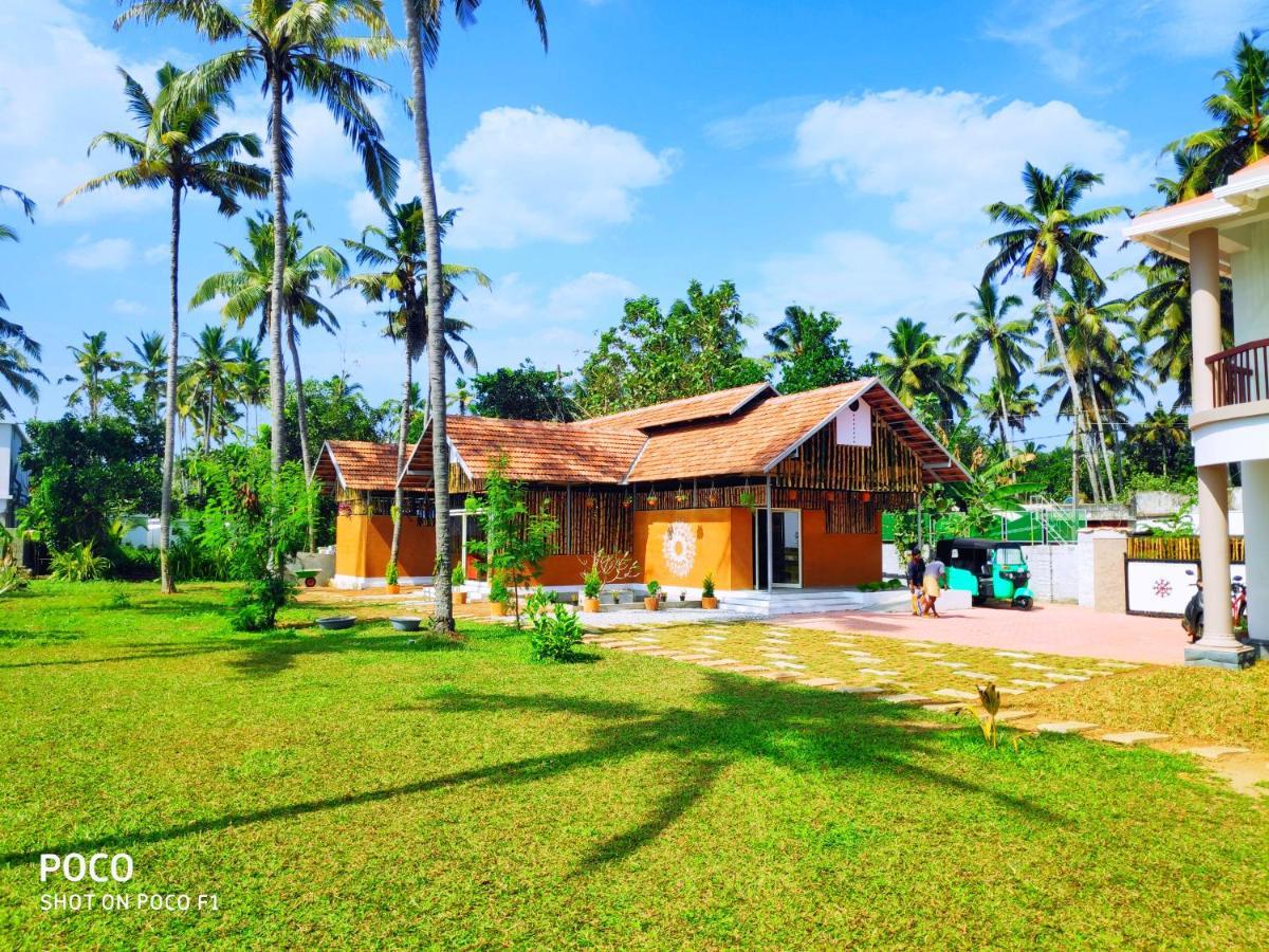 Pura Vida Varkala Hotel Ngoại thất bức ảnh
