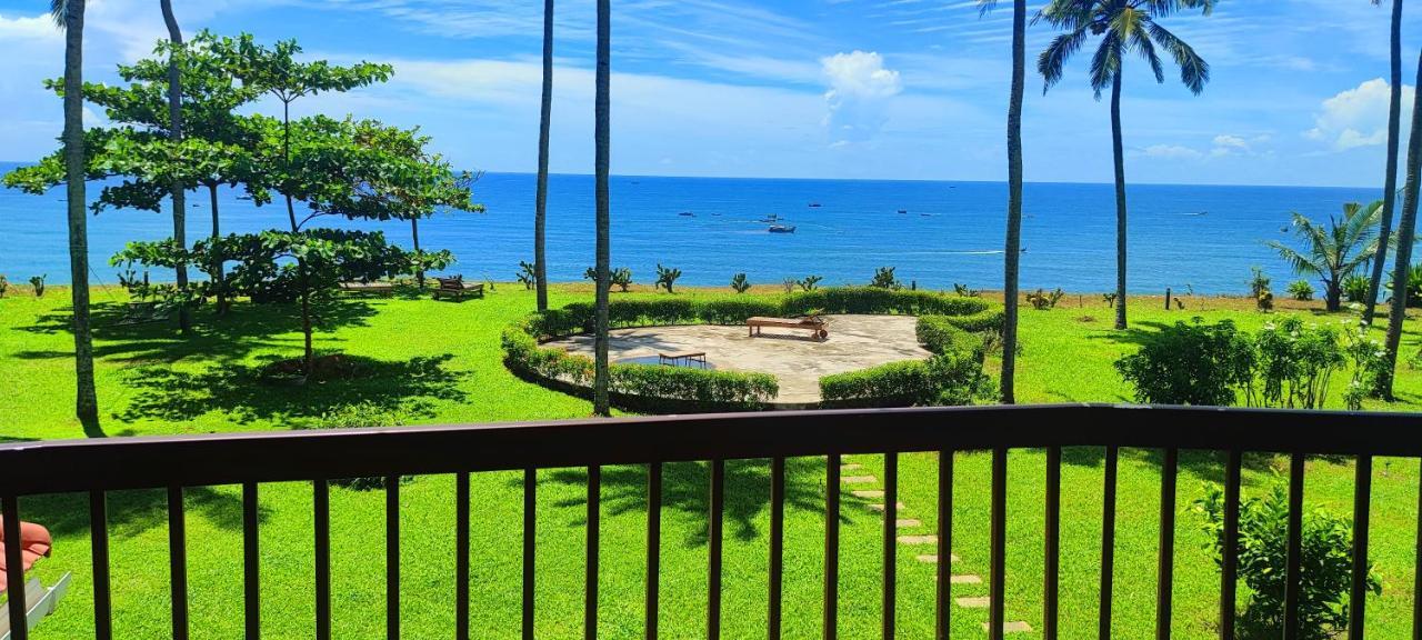 Pura Vida Varkala Hotel Ngoại thất bức ảnh