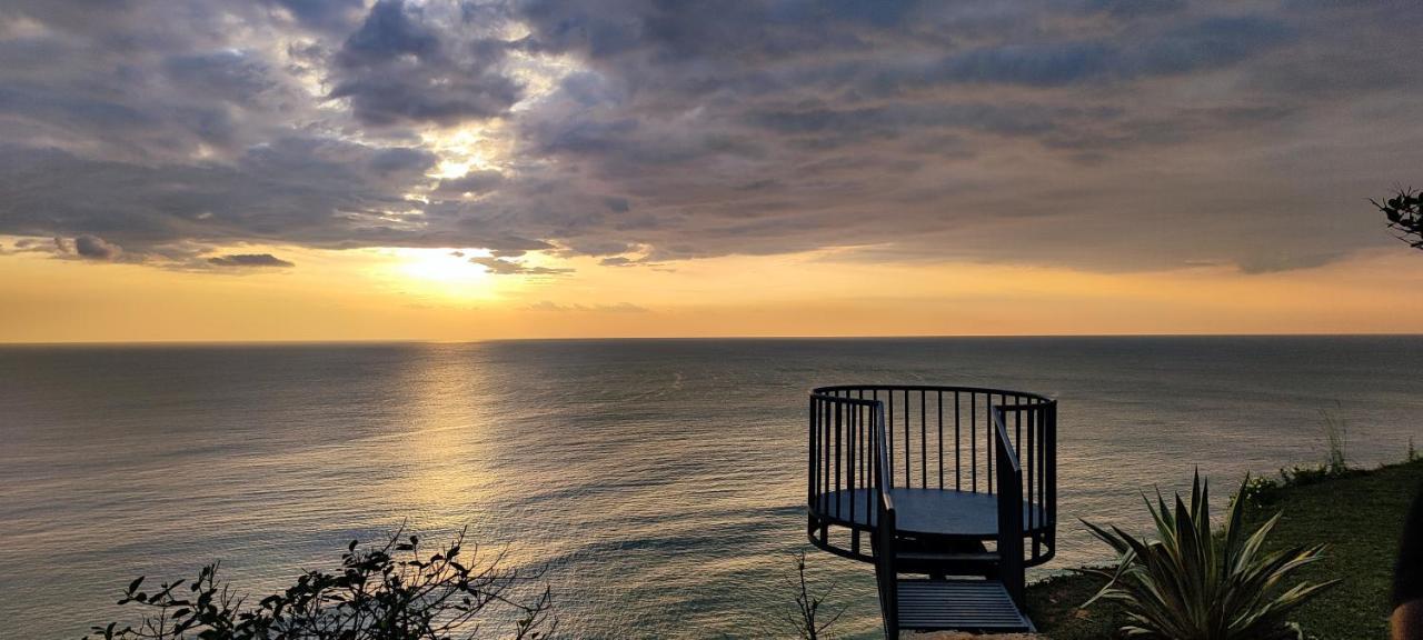 Pura Vida Varkala Hotel Ngoại thất bức ảnh