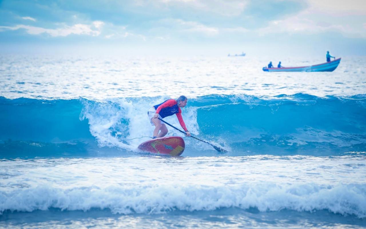 Pura Vida Varkala Hotel Ngoại thất bức ảnh