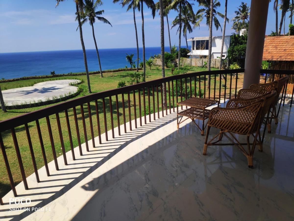 Pura Vida Varkala Hotel Ngoại thất bức ảnh